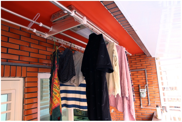 HCG 和成電動升降曬衣機 - 旗艦款（AF8230），曬衣服超輕鬆，還有殺菌燈以及負離子對流扇