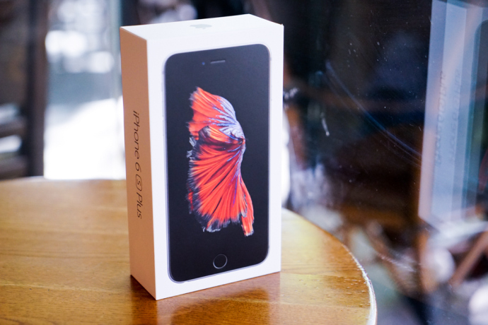 [開箱] 終於拿到的 iPhone 6S Plus 太空灰