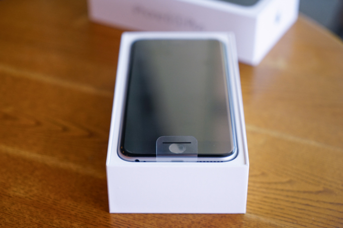 [開箱] 終於拿到的 iPhone 6S Plus 太空灰