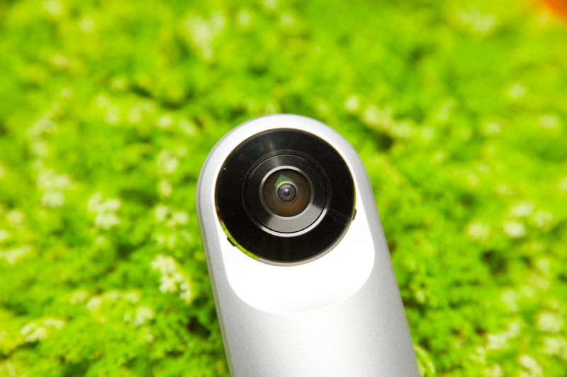 LG 360 CAM 玩轉你的 360 度視角，按一下周遭美景全到手