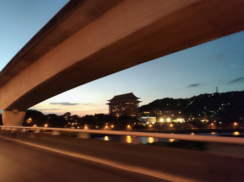 P_20160817_185134_vHDR_Auto