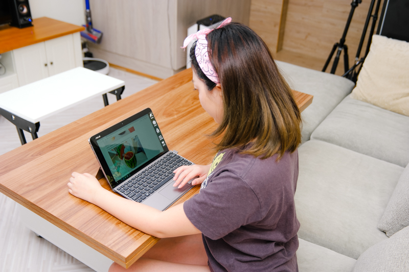 輕巧百變平板 ASUS Transformer Mini T102HA 開箱，繽紛多彩，美形實用兼具