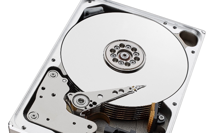 Seagate 獨家 SRS 資料恢復救援服務，買那嘶狼 Pro 與新梭魚 Pro 系列就送二年資料保固