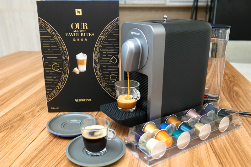Nespresso 膠囊咖啡機開箱，喝咖啡免出門，享受自己的下午茶時光