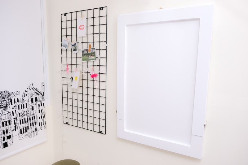 淘寶敗家心得 - 讓家節省空間的「牆壁折疊桌」，可當畫框，美觀又實用