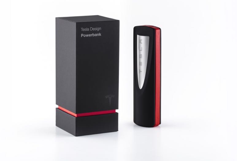 Tesla 行動電源/充電器，Supercharger 外型造成搶購風潮！