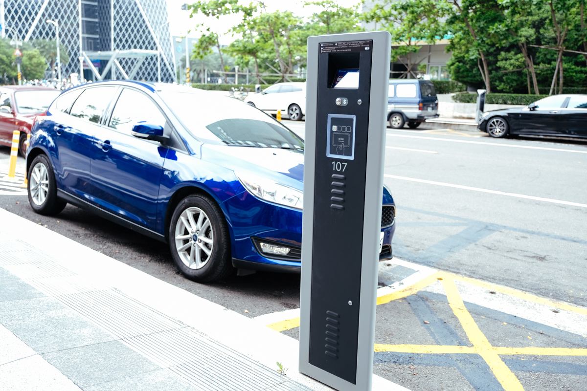 停車大聲公 x 智慧停車柱體驗，打造便利的智慧路邊停車收費計時管理系統