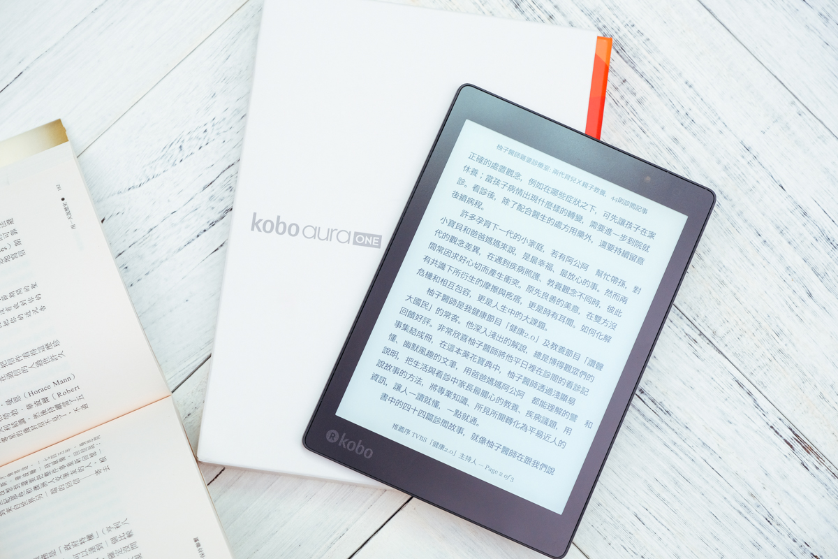 樂天 Kobo aura ONE 電子書閱讀器開箱，7.8 吋 E Ink 螢幕，具有 IPX8 超高防水等級