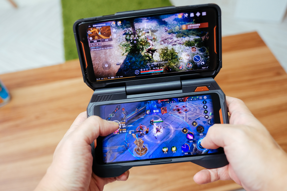 ROG Phone 電競手機大全配開箱，用過它玩遊戲包準你愛不釋手！