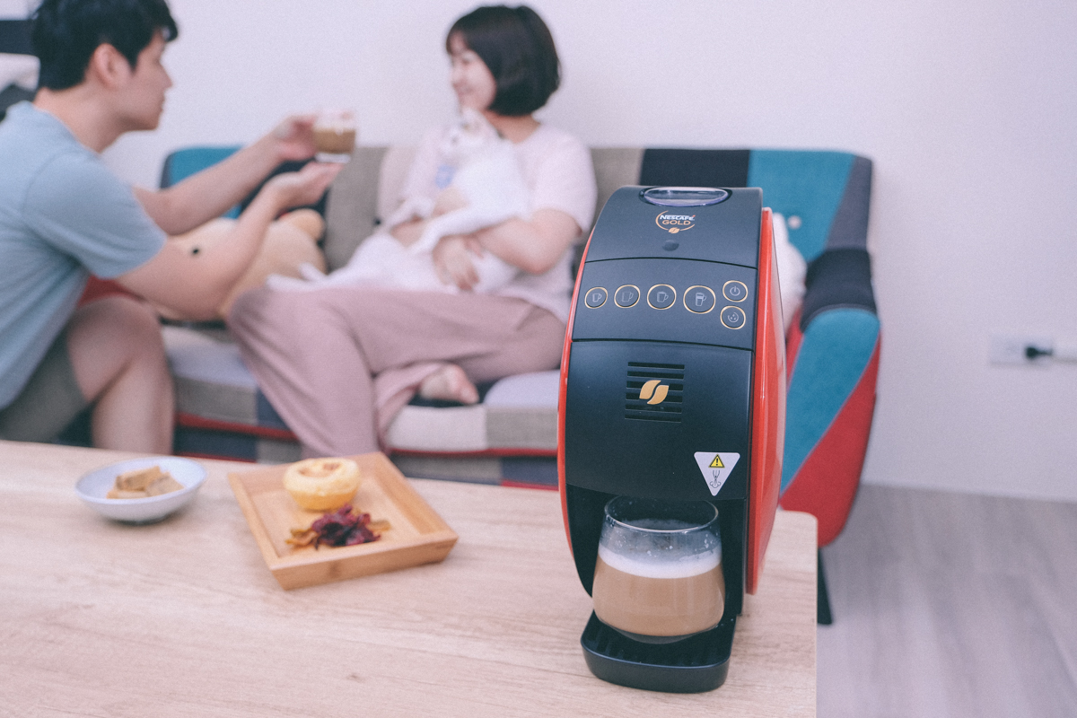 一鍵搞定香醇咖啡，雀巢金牌咖啡機泡出你最喜愛的口感