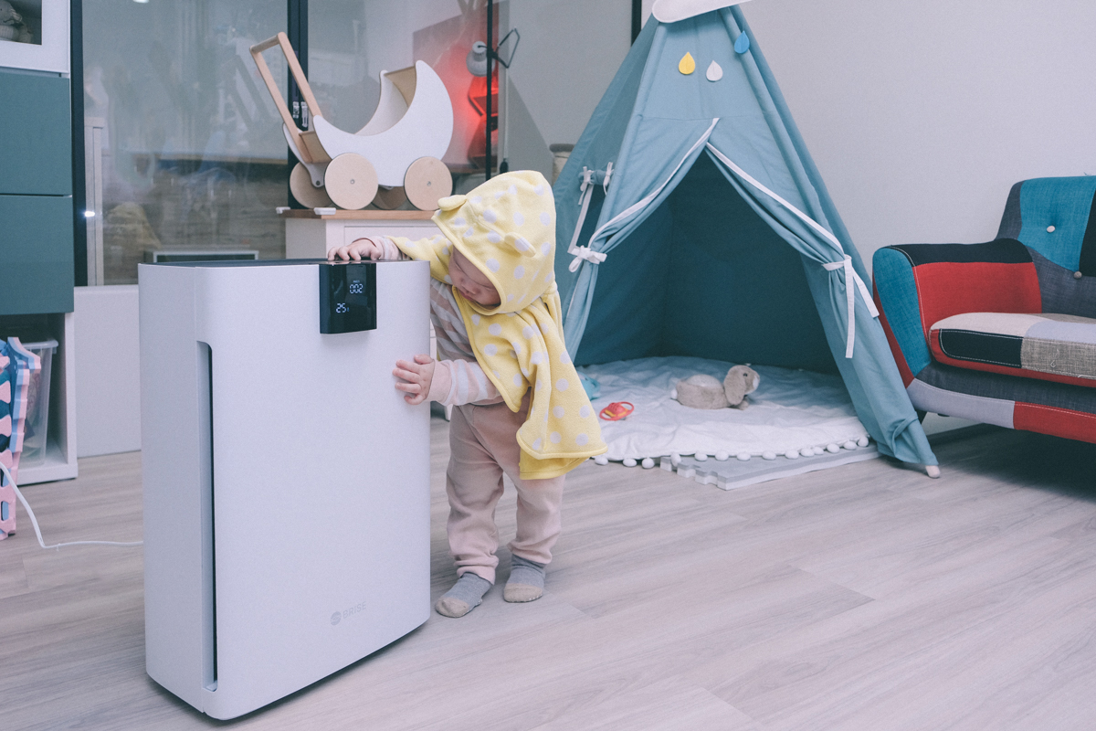 專為嬰幼兒設計的 BRISE C360 空氣清淨機開箱，強大的 AMS 潔淨因子減少生病的交叉感染機率