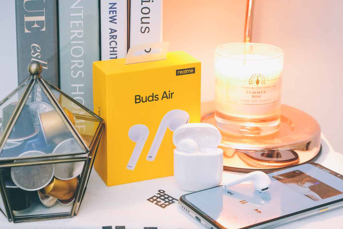 realme Buds Air 真無線藍牙耳機開箱，120ms 超低延遲、支援無線充電