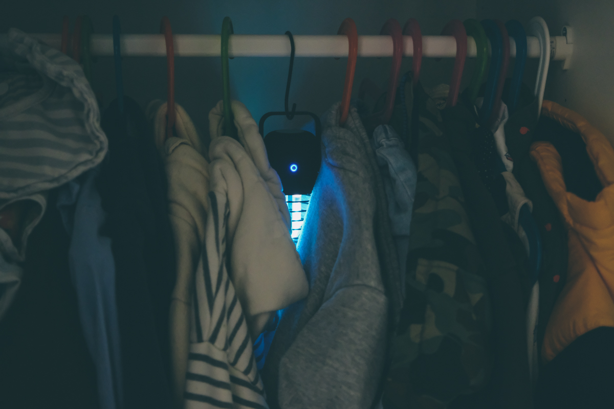 小米有品「小達殺菌消毒燈」開箱，紫外線 + 臭氧針對小空間無死角