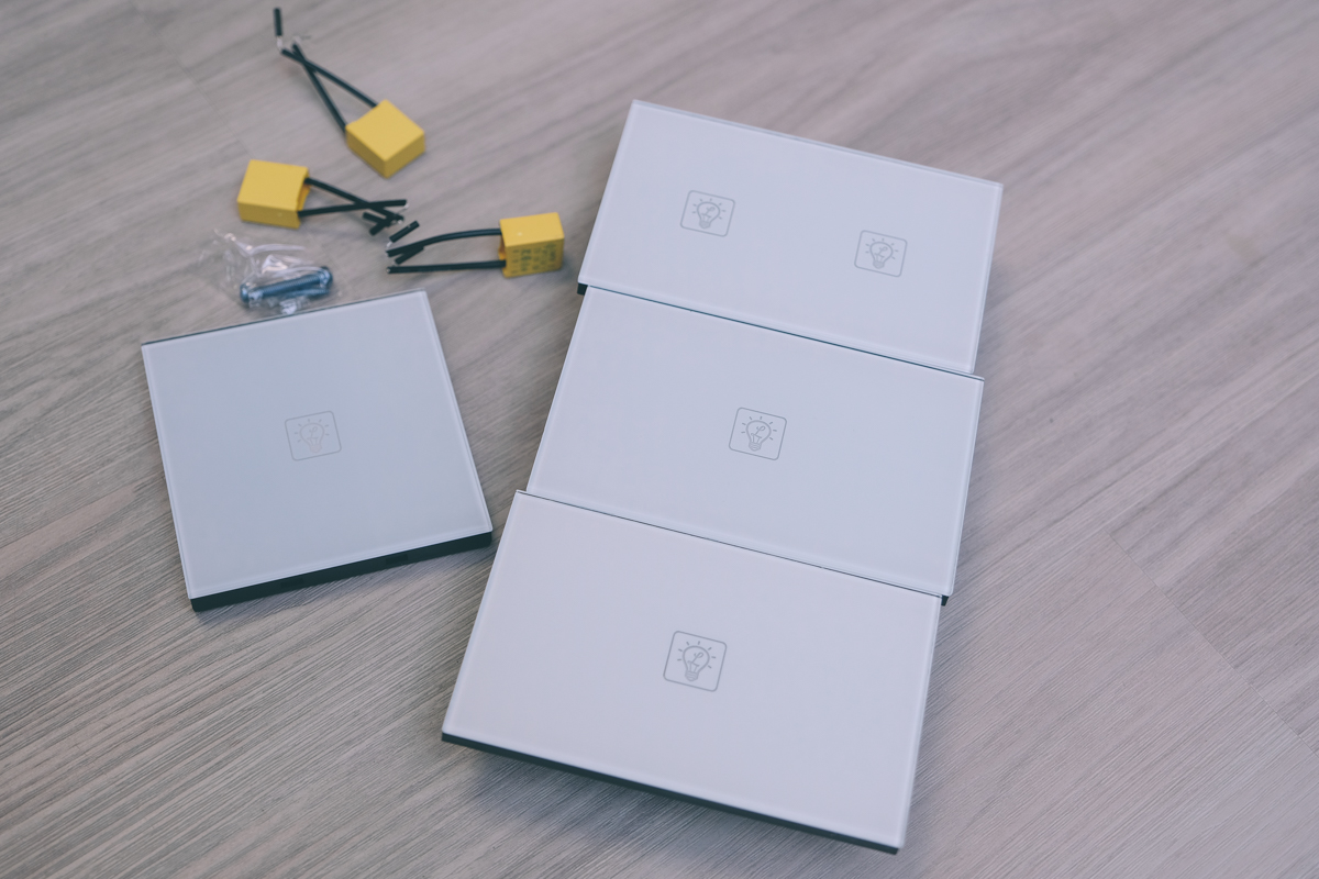 易微聯智慧開關單火版開箱，可用 Google 控制，還有隨易貼超方便