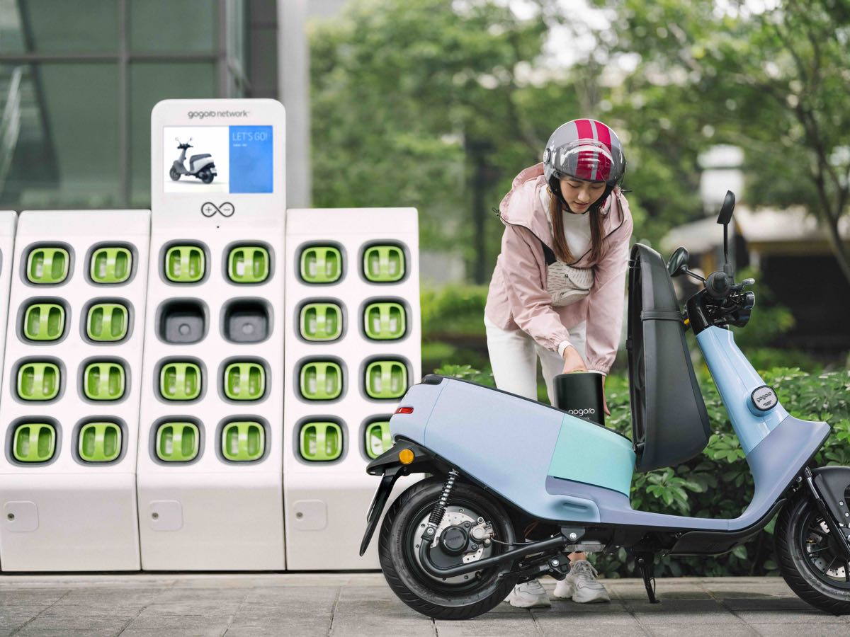 Gogoro VIVA 推出全新電池吃到飽資費方案，購車還有優惠