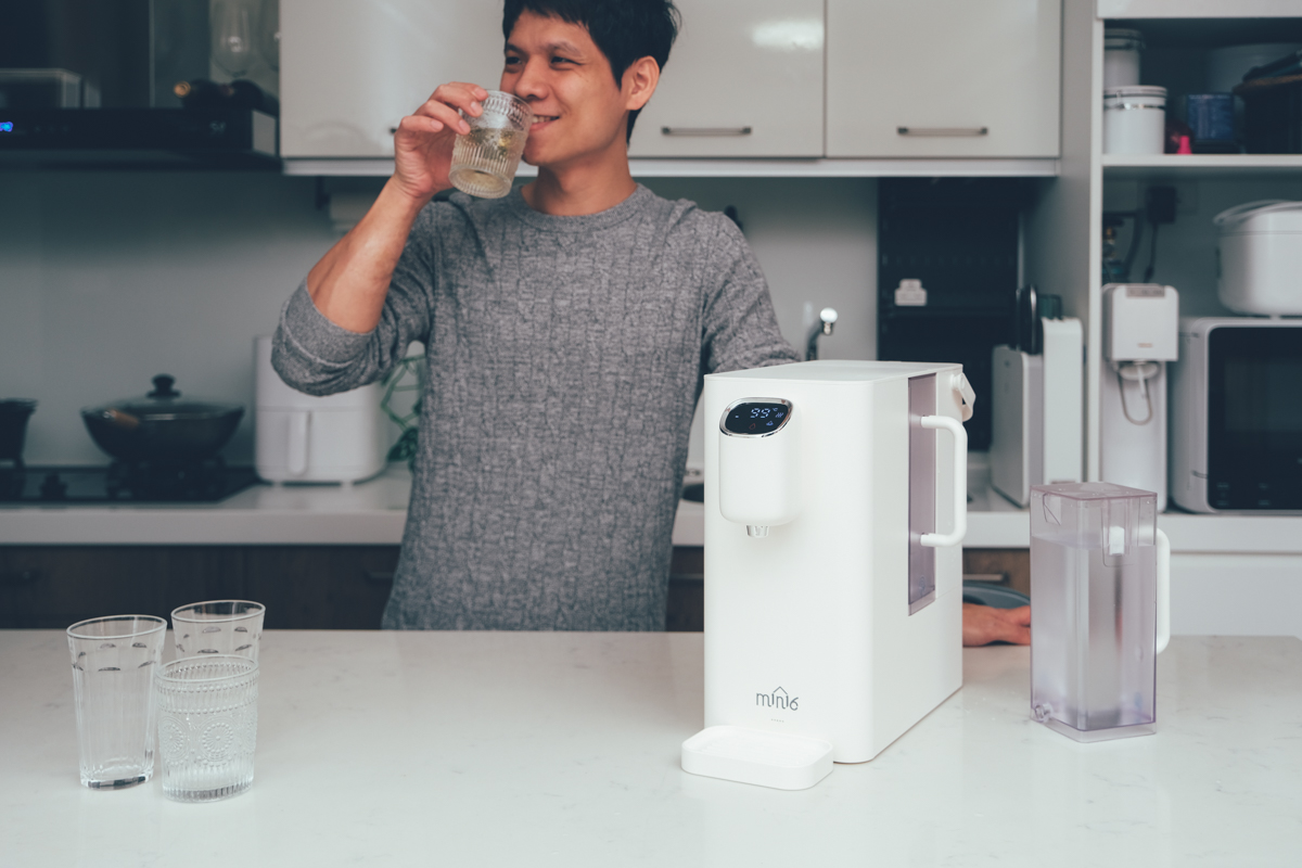 桌上型 Drinkly 水好拎 RO 瞬熱淨水器開箱，獨立式純水箱隨取隨用超方便！