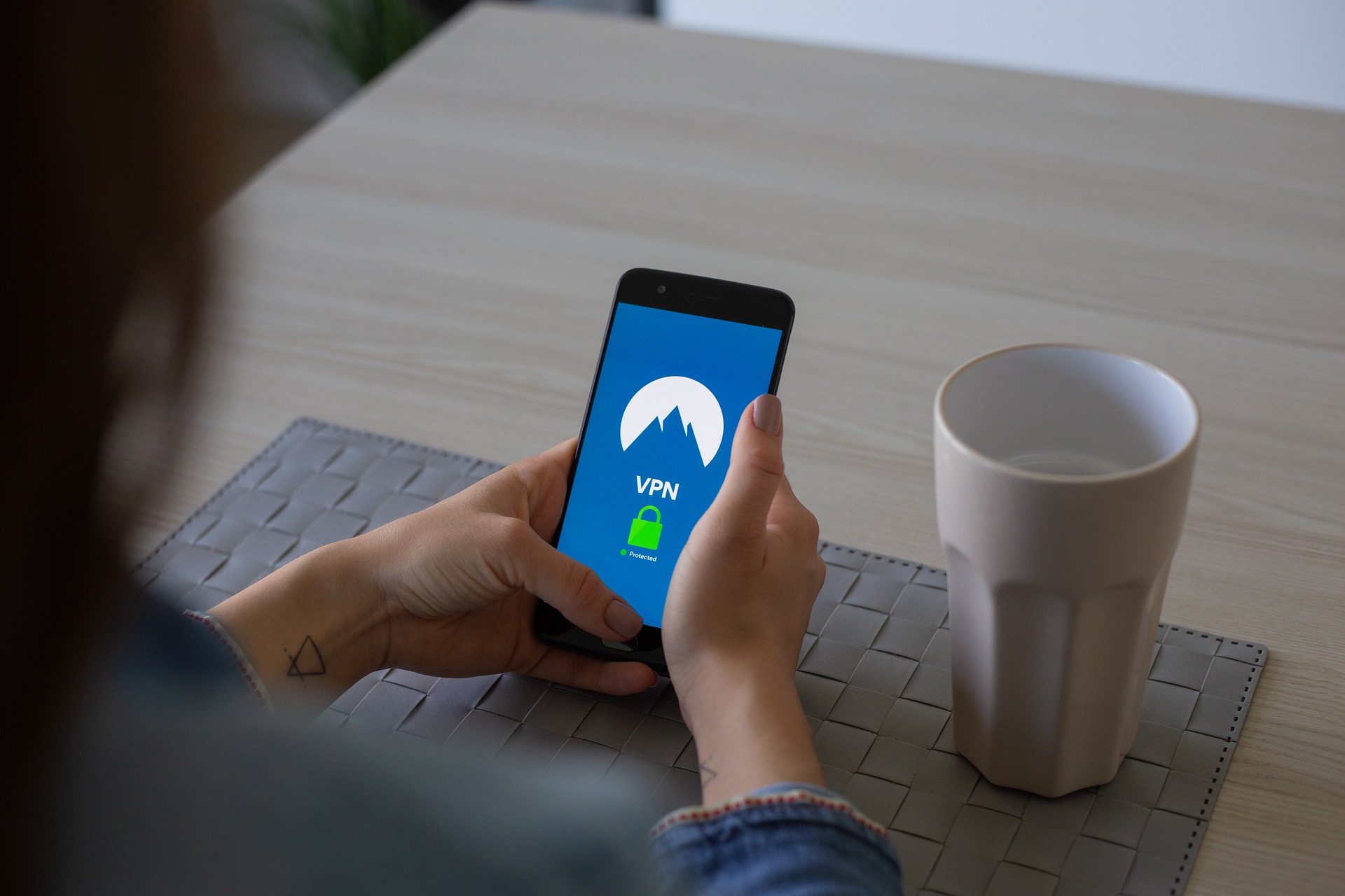 讓你輕鬆了解輕鬆了解 VPN 是什麼！