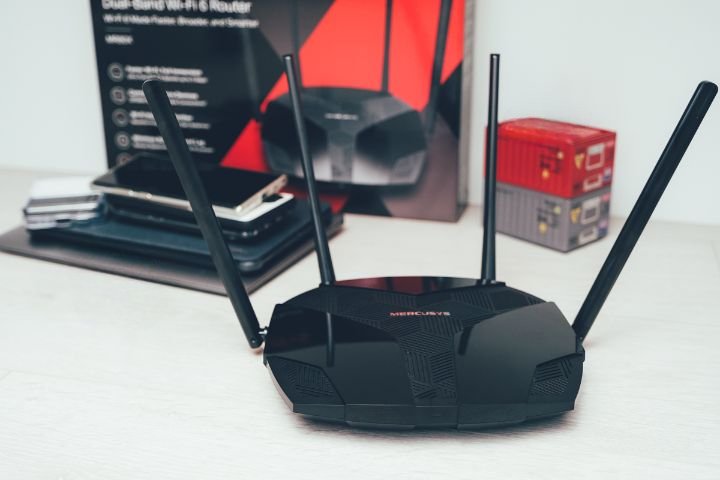 ZMO - 圖片去除物件工具，抹一抹完美去掉照片中不要的東西