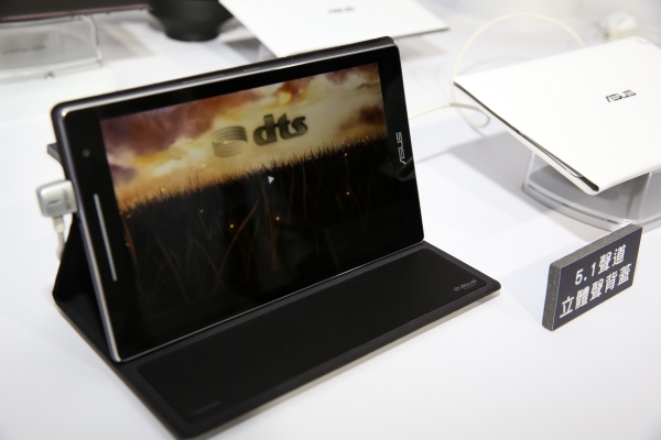 華碩推出追劇神器「ASUS ZenPad 平板」，囊括 7 吋、8 吋、10 吋，以及多種週邊配件