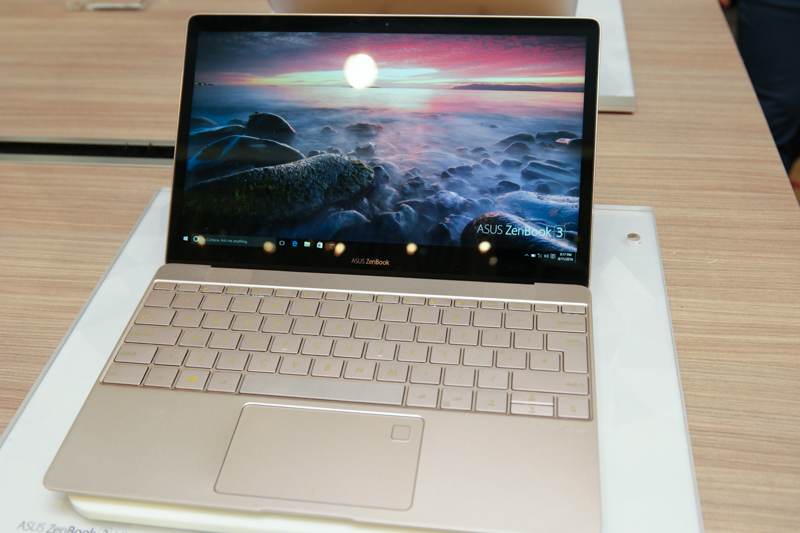 ASUS 推出更輕薄高效能的 ZenBook 3，新世代美型商務筆電