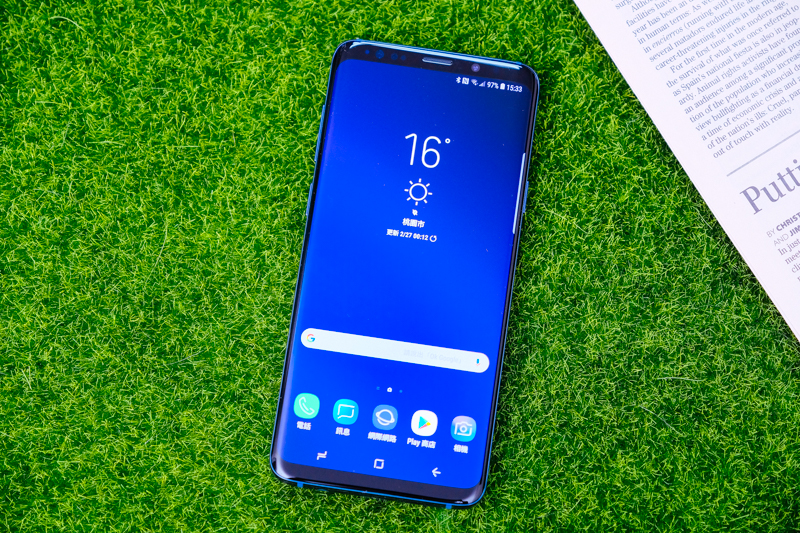 【3C & 資訊評測】手機界單眼 Samsung Galaxy S9+ 開箱，相機更強化，可變雙光圈、AR 虛擬人偶、超慢動作攝影